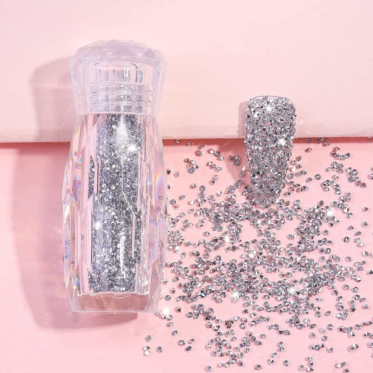 1 piÃ¨ce Petit accessoire de nail art en argent avec perles minÃ©rales et dÃ©cor en strass dans une bouteille, charmes de nail art DIY, joyaux de