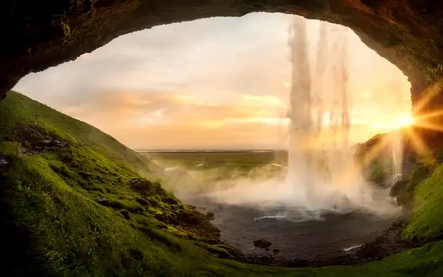 Top 10 des destinations uniques à explorer hors des sentiers battus