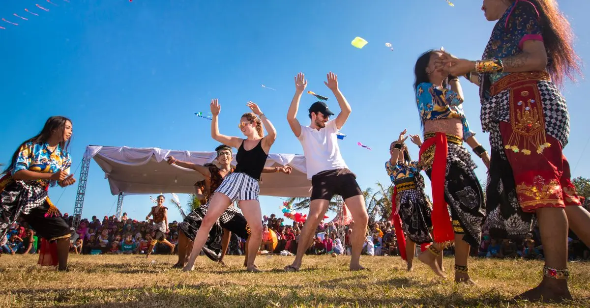 Comment bien planifier un voyage culturel autour du monde